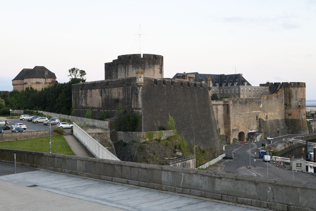 Château, actuellement préfecture maritime