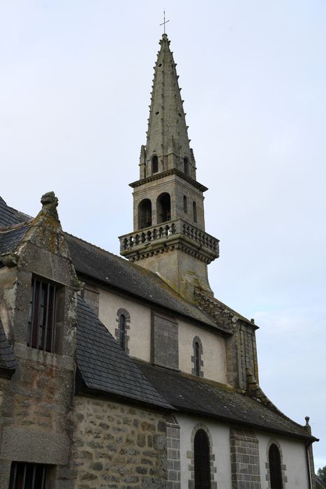 Clocher, élévations nord et est