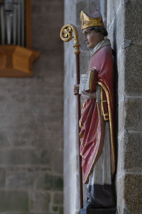 statue : Saint Tudy, profil gauche