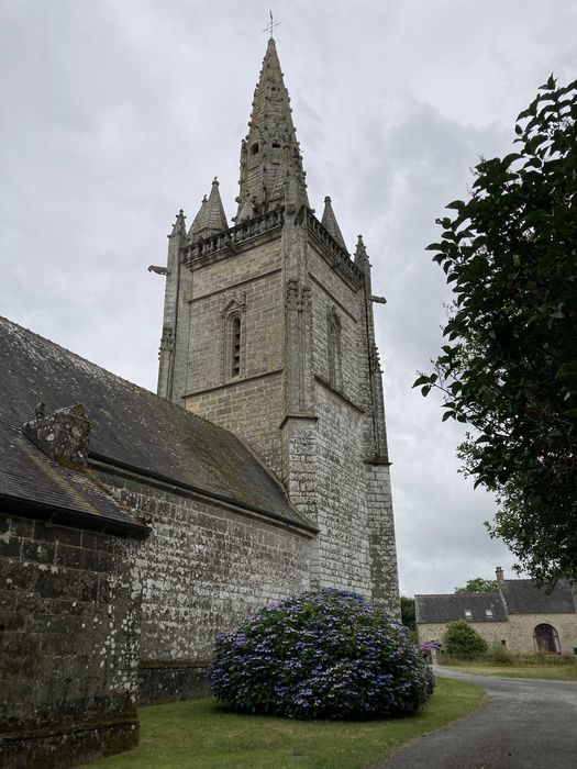 Chapelle de Locmaria et sa fontaine