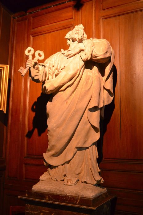 statue : Saint Pierre