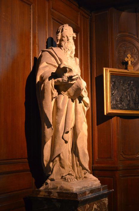 statue : Saint Paul