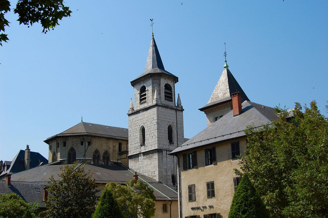 clocher, élévations nord et est