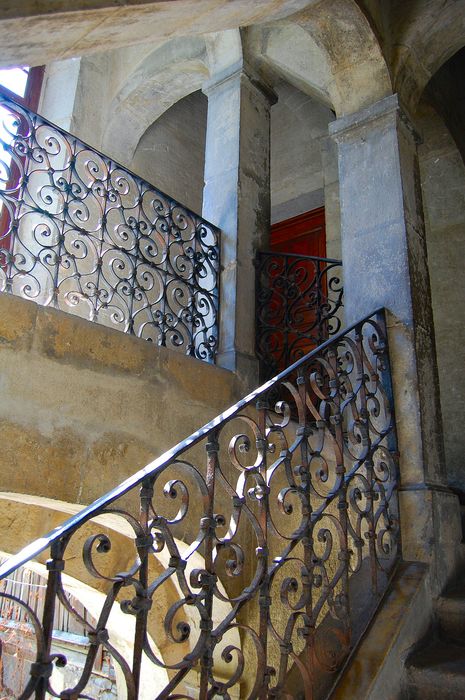 escalier monumental, détail de la rampe