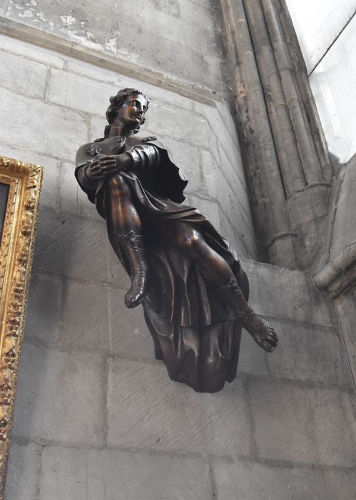 statue (élément de retable ?)