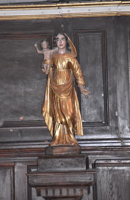 statue : Vierge à l’Enfant