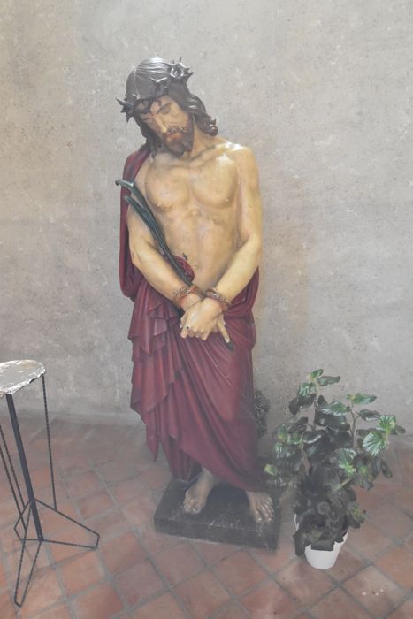 statue : Christ aux outrages