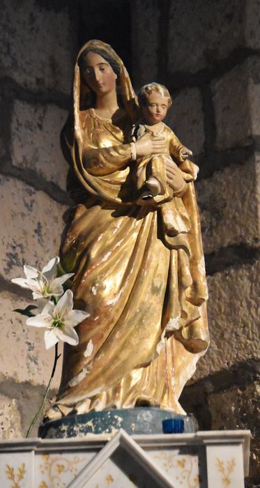 statue : Vierge à l’Enfant