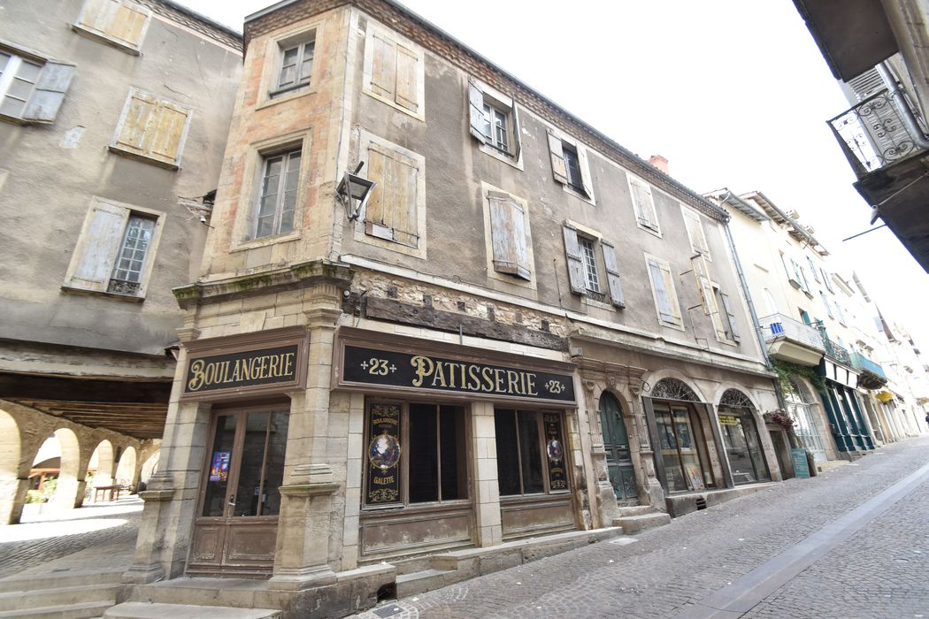 façade est sur la rue Durand de Montlauzeur