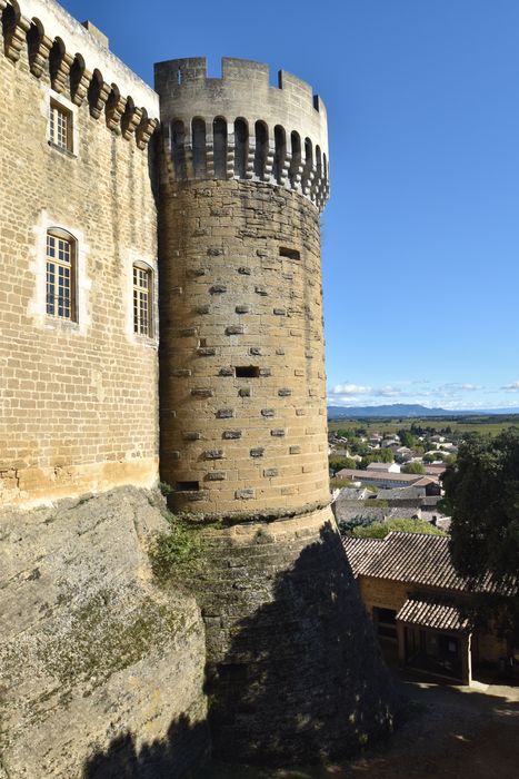 tour d’angle sud-ouest