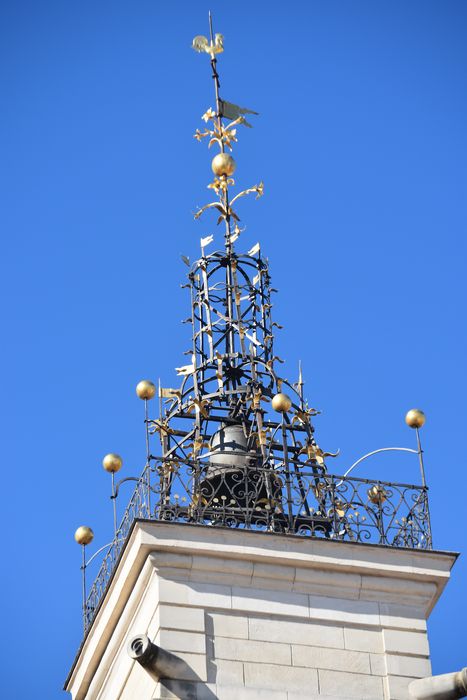 vue générale du campanile du beffroi