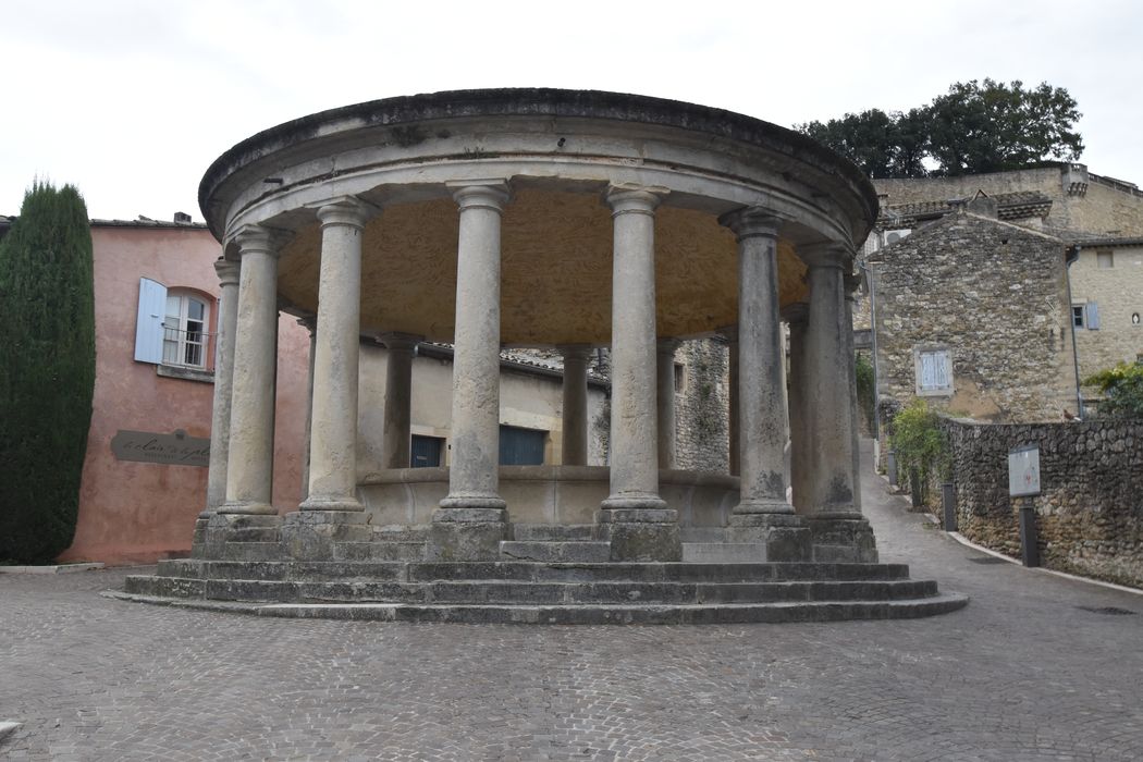 vue générale du lavoir