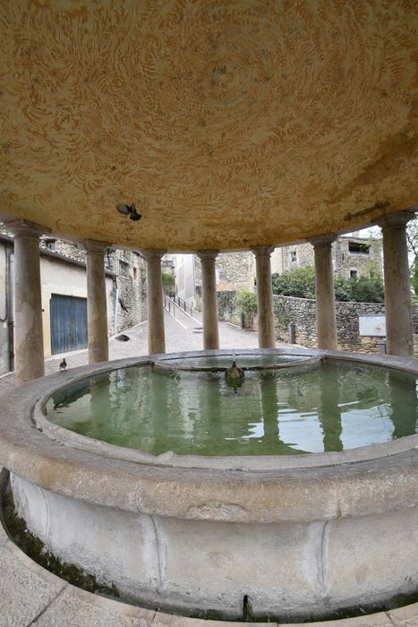 vue partielle du lavoir