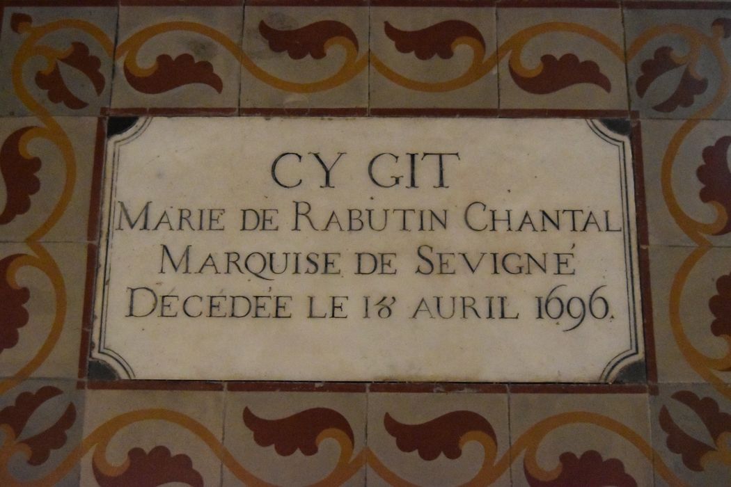 Plaque funéraire de Marie de Rabutin-Chantal, marquise de Sévigné