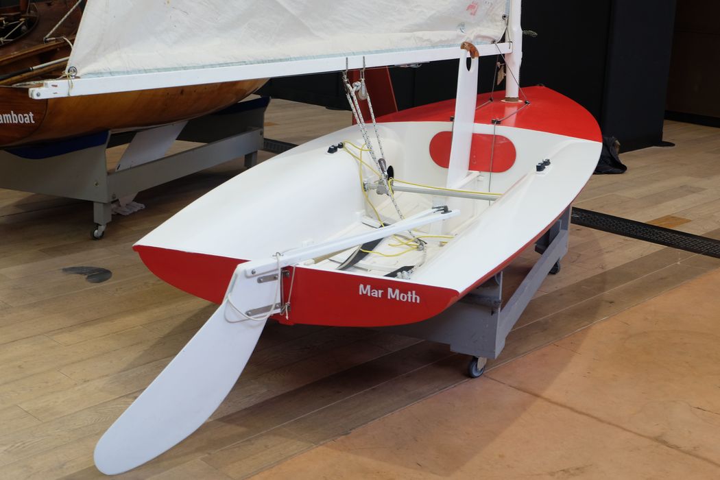 bateau de plaisance : Marmoth, dériveur léger de type Moth Europe