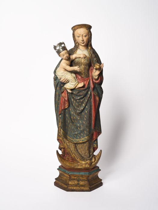 statue : Vierge à l'Enfant