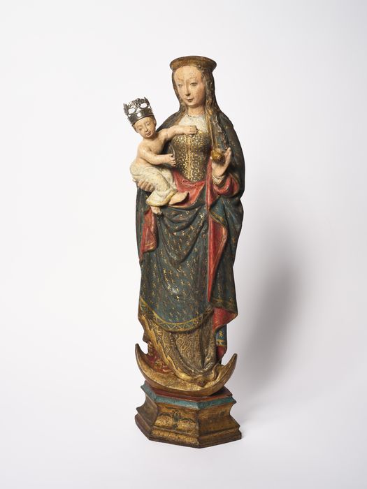 statue : Vierge à l'Enfant