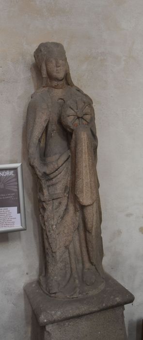 statue : Sainte Catherine d’Alexandrie