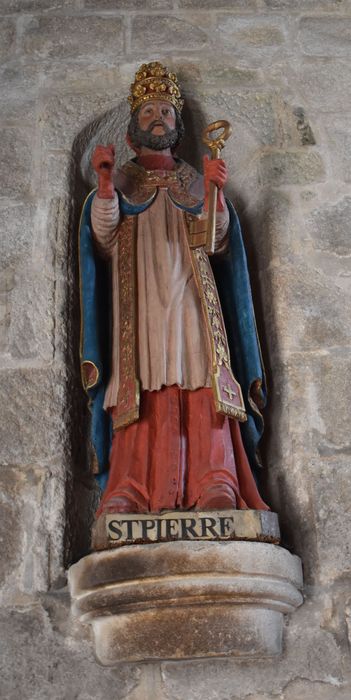 statue : Saint Pierre