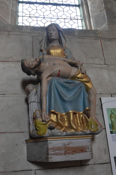 groupe sculpté : Vierge de pitié