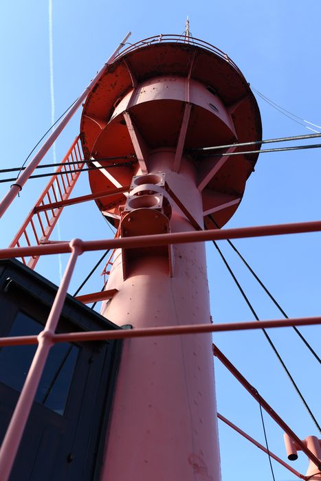 bateau de signalisation : bateau-feu dit le Sandettié, ex Dyck
