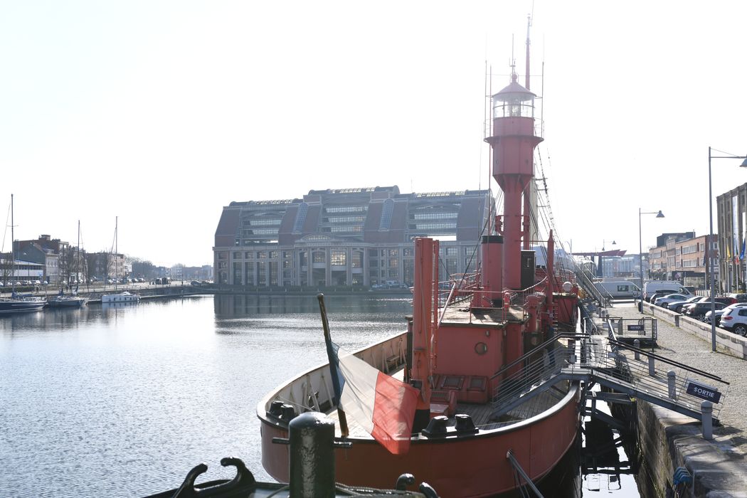 bateau de signalisation : bateau-feu dit le Sandettié, ex Dyck