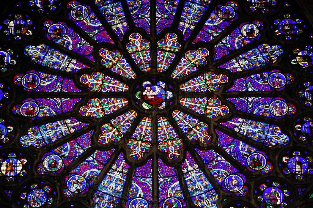 transept nord, verrière