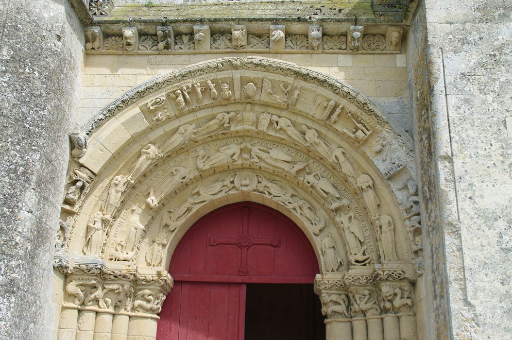 façade ouest, portail d’accès