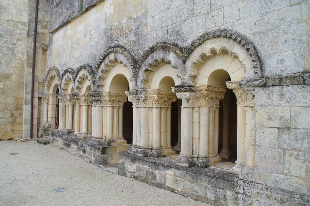 ancien cloître, salle capitulaire
