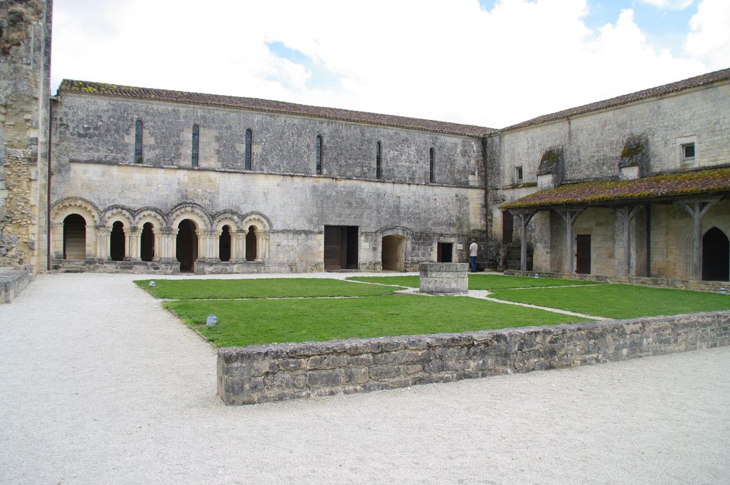 ancien cloître