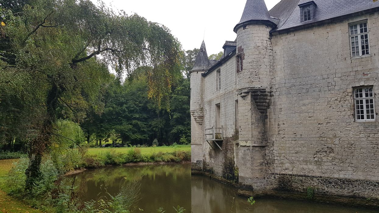 douves ouest