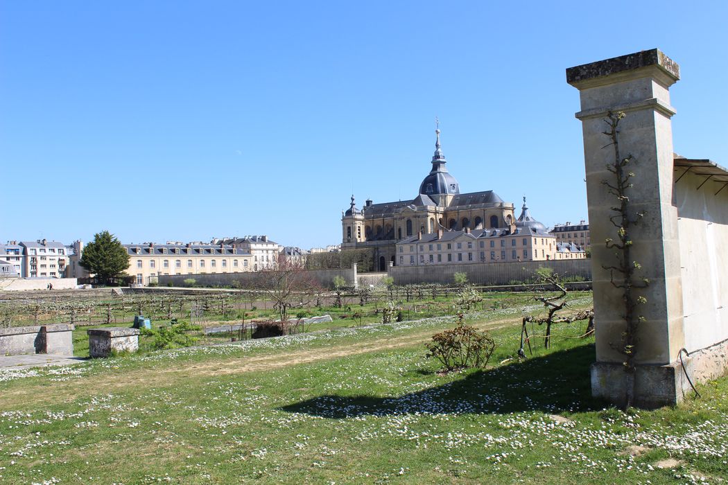 vue partielle du potager en direction du Nord-Est