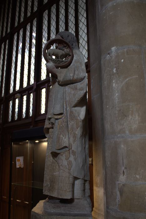 statue : Saint Jean-Baptiste, profil gauche