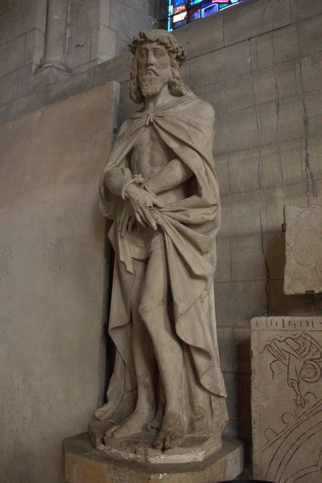 Statue : Christ aux liens