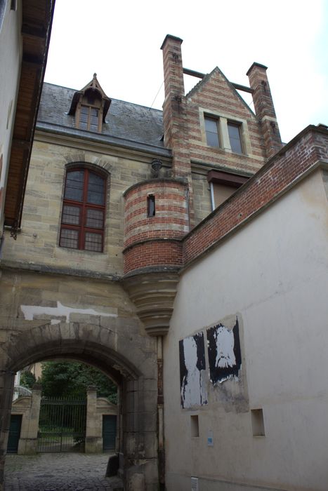 maison de Charles, façade nord-est, vue partielle