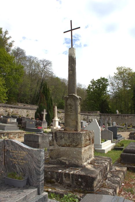 vue générale de la croix