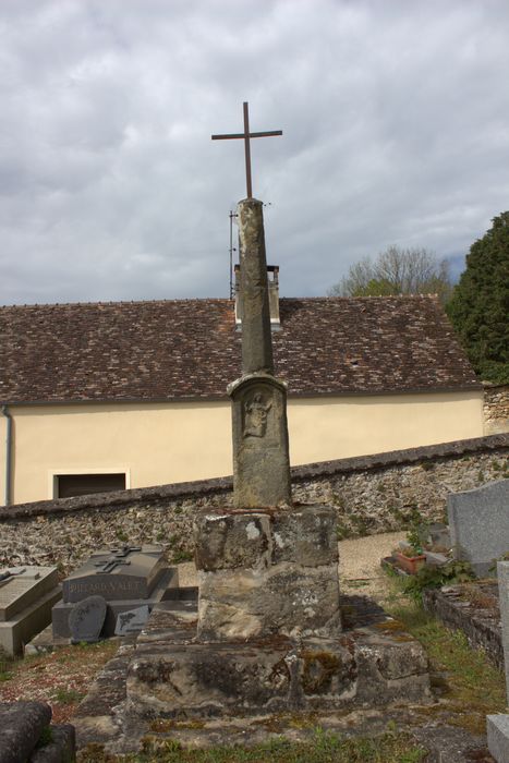 vue générale de la croix