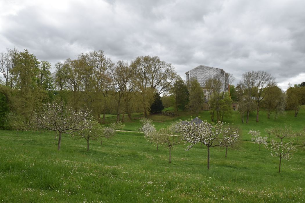 verger à l’Est de la ferme suisse