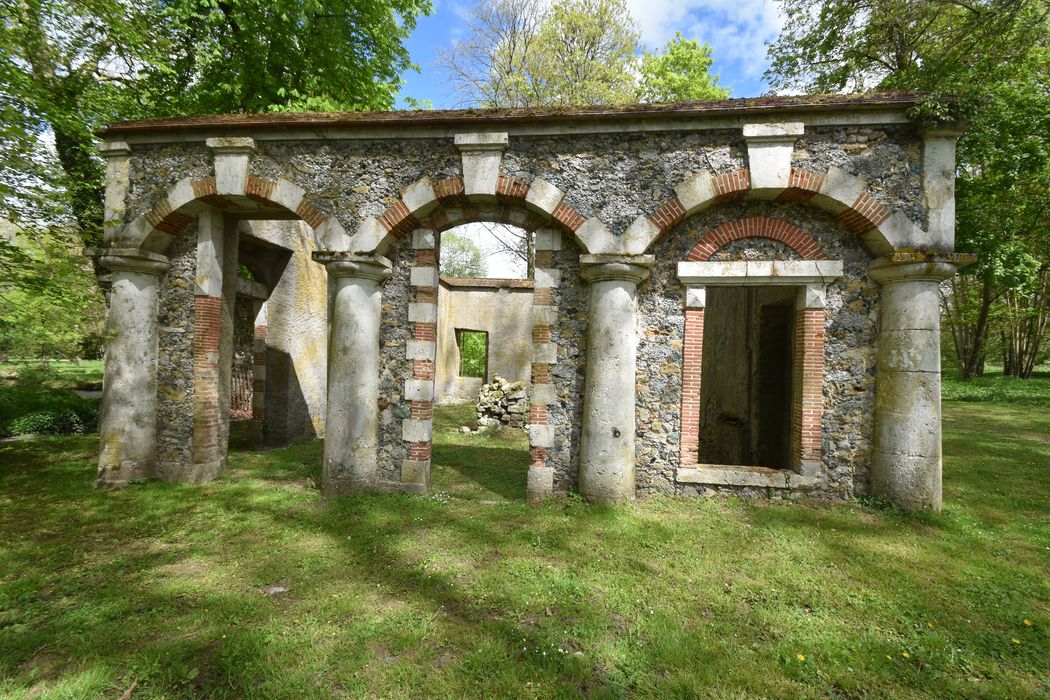 vestiges du moulin, façade sud