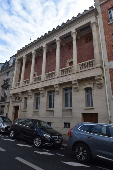 façade sur rue