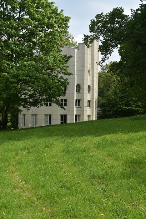 colonne détruite, élévation nord-ouest, vue partielle