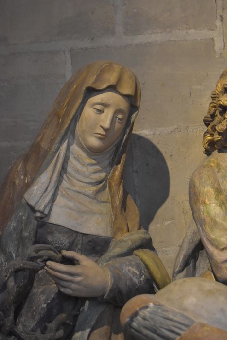 groupe sculpté : Mise au tombeau (la), vue partielle