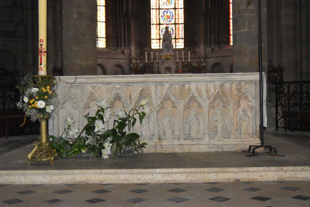 bas-relief (maître-autel)