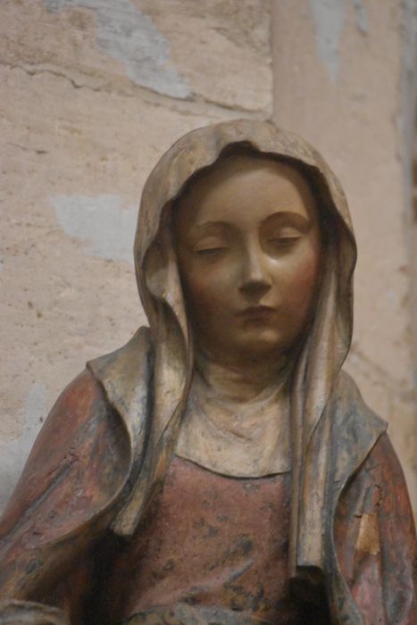 groupe sculpté : Éducation de la Vierge, détail