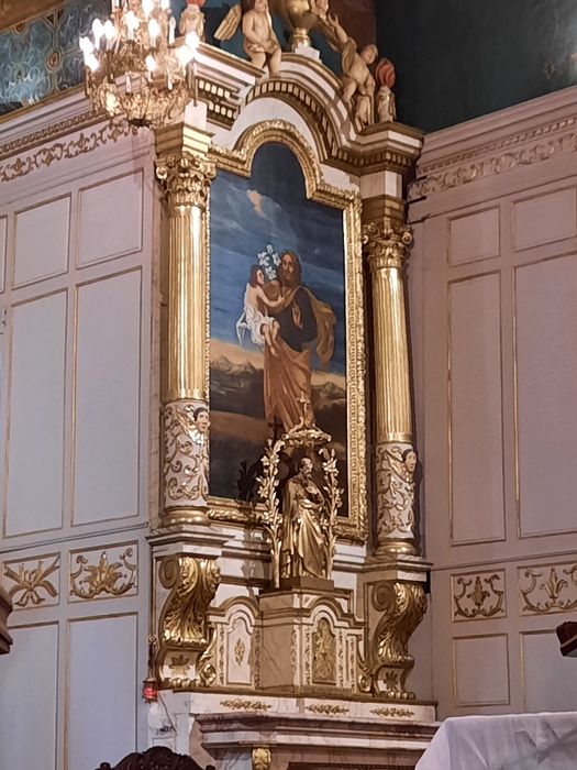 autel et retable secondaire sud