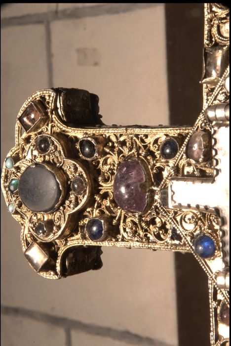 croix-reliquaire, détail