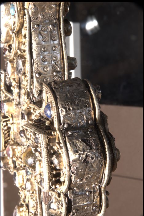 croix-reliquaire, détail