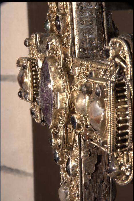 croix-reliquaire, détail