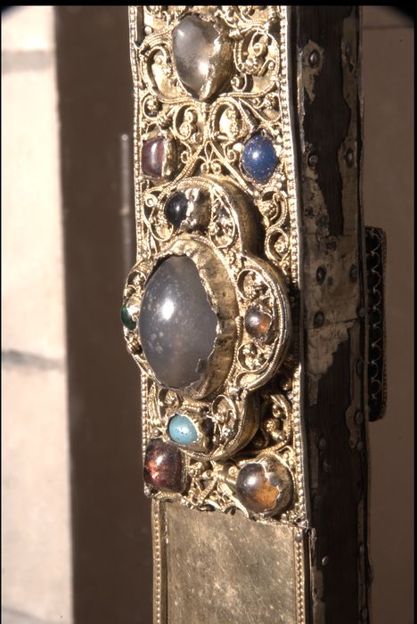 croix-reliquaire, détail