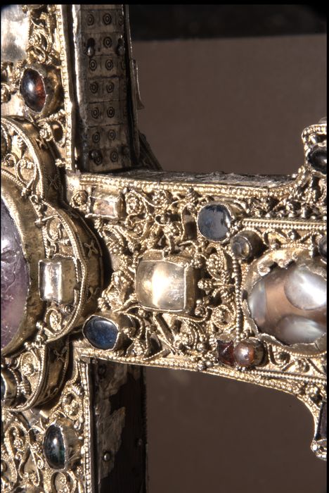 croix-reliquaire, détail